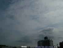 in Tokyo 2006.8.28 14:53 (1/2) 쐼 (enlarg. 22)